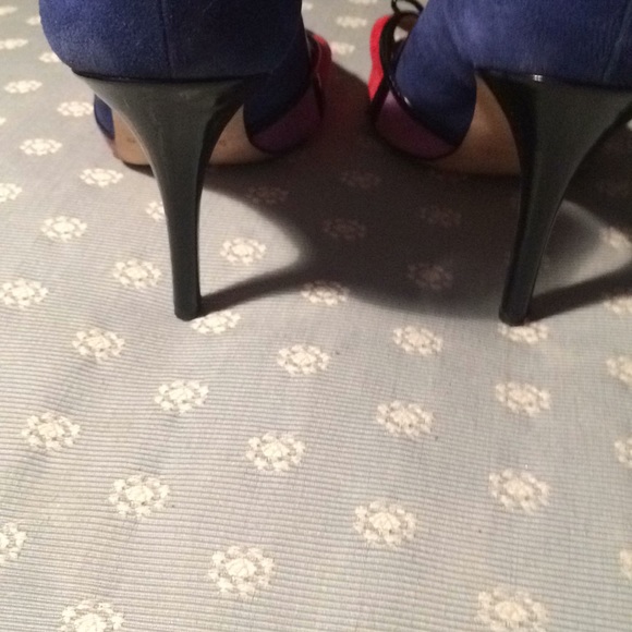 Pumps - Picture 6 of 6